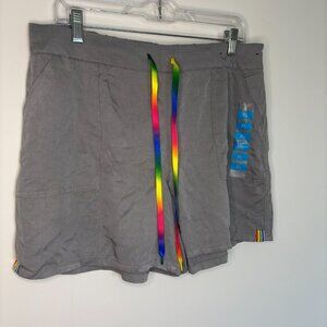 FEELING PROUD NEW Shorts UNISEX XL Gray Rainbow PRIDE Drawstring